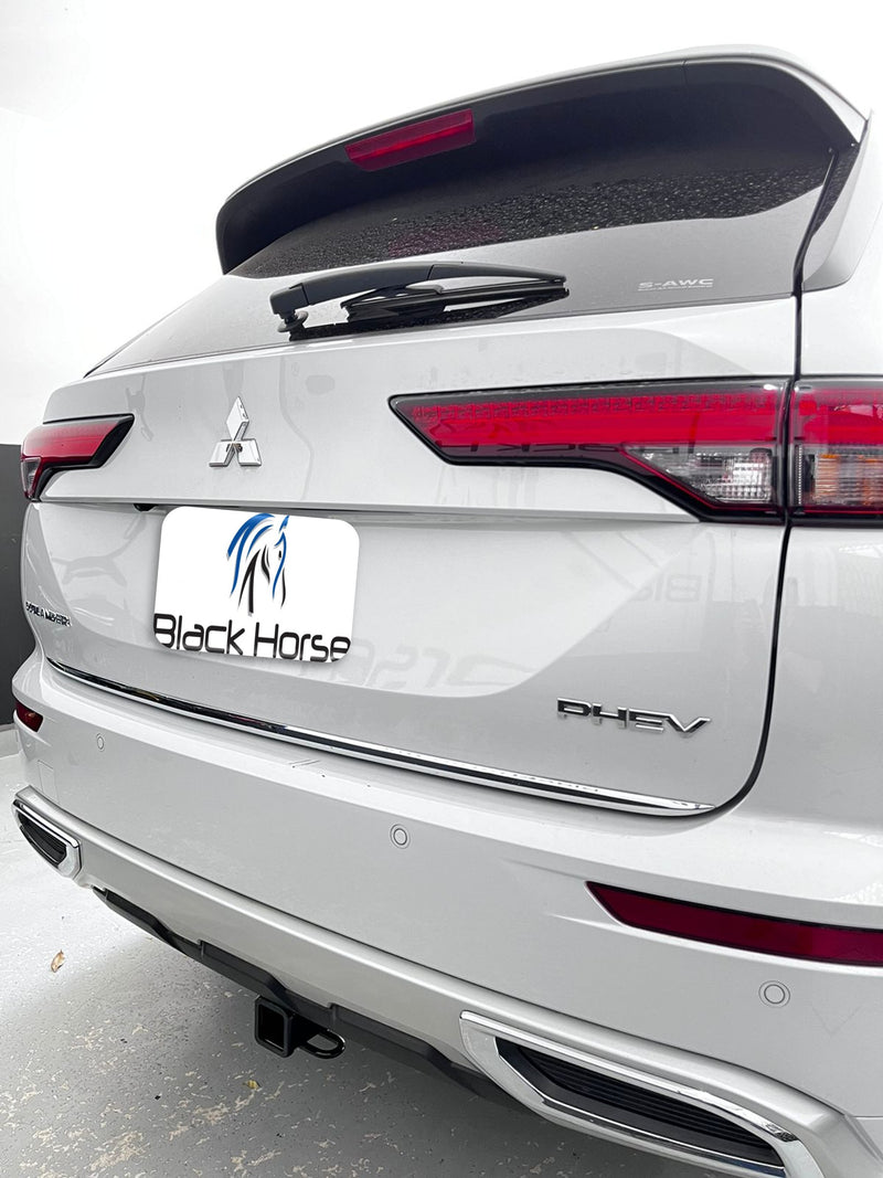 Tirón de arrastre Curt MITSUBISHI OUTLANDER PHEV 23-25 - Black Horse Mx