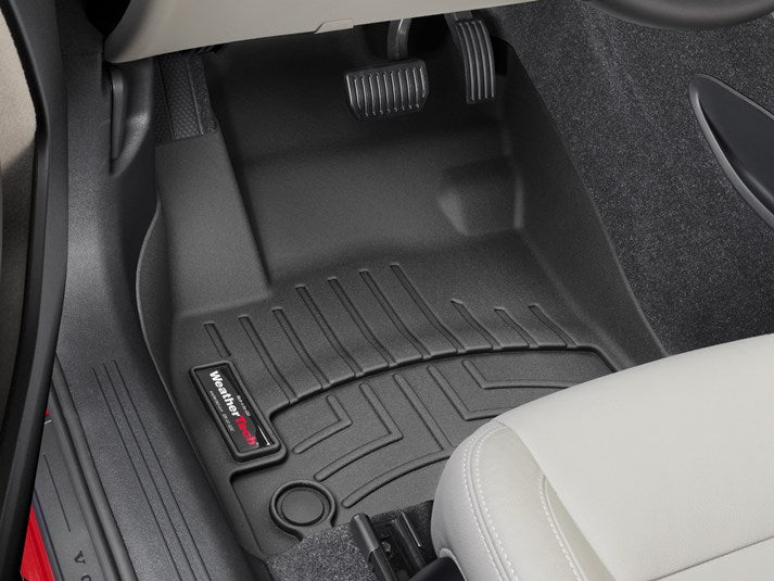 Tapetes Uso Rudo WeatherTech Volvo XC40 19-22 1a Fila NEGRO